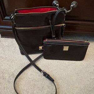Dooney and Bourke Crossbody bag